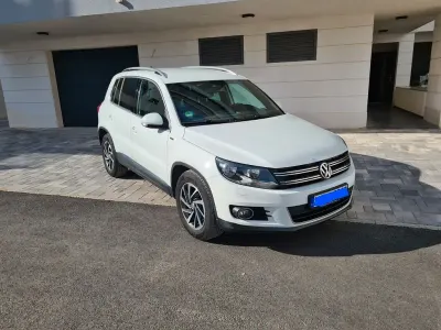 Gebraucht VW Tiguan LOUNGE 110 PS (80 kW) 2015 Weiß SUV