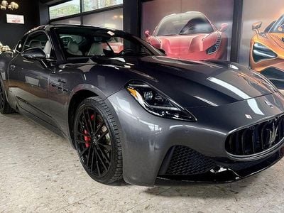 Usata Maserati Granturismo 491 CV (361 kW) 2023 Argento Coupé