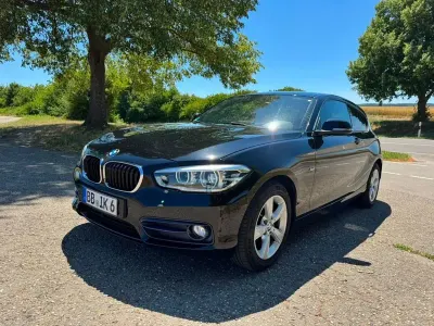 Gebraucht BMW 116 Sport Line 109 PS (80 kW) 2016 Schwarz Kleinwagen