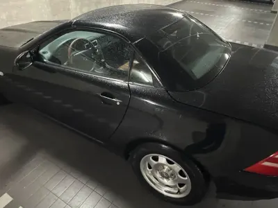 Gebraucht Mercedes SLK200 136 PS (100 kW) 2000 Schwarz Cabrio