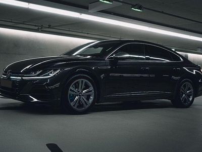 Second-hand VW Arteon R 320 CP (235 kW) 2022 Negru Berlinǎ