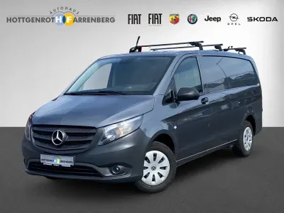 Gebraucht Mercedes Vito 163 PS (119 kW) 2023 Grau Van