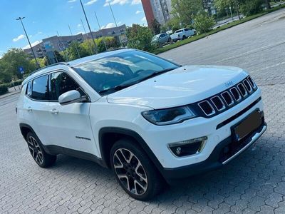 gebraucht Jeep Compass 2.0 MultiJet Limited 4x4 PANO NAVI LUFT