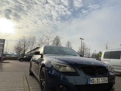 Blau Gebraucht 2009 BMW 530 Sport Line Limousine | 11.999 € (Teuer)