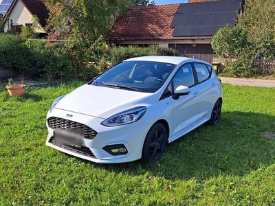 gebraucht Ford Fiesta ST-Line 22.804km *Winterpaket*