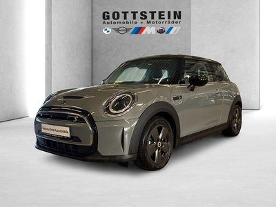 Second-hand Mini Cooper SE Essential 135 kW (184 CP) 2022 Argintiu Hatchback