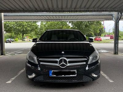 Mercedes 220
