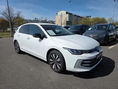 Gebraucht VW Golf VIII Goal 116 PS (85 kW) 2024 Andere Limousine