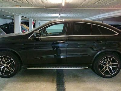 Schwarz Gebraucht 2015 Mercedes GLE350 AMG line SUV | 35.000 € (Teuer)