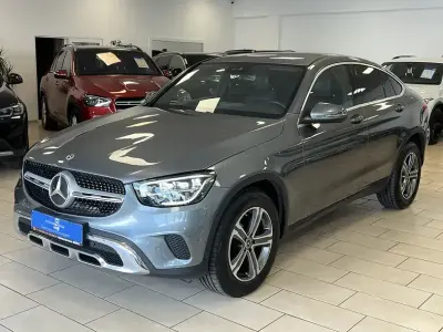 Gebraucht Mercedes GLC200 163 PS (119 kW) 2022 Grau SUV
