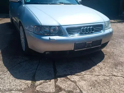 Gebraucht Audi A3 Attraction 180 PS (132 kW) 2001 Silber Kleinwagen
