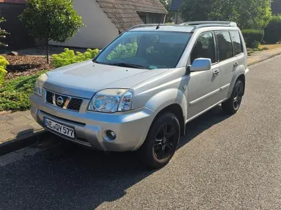 Gebraucht Nissan X-Trail Comfort 136 PS (100 kW) 2005 Silber SUV