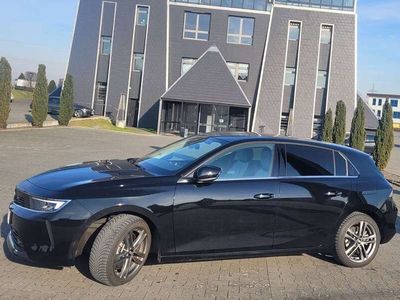 gebraucht Opel Astra AstraHybrid180 PS EleganceAHKGarantieAGRNavi