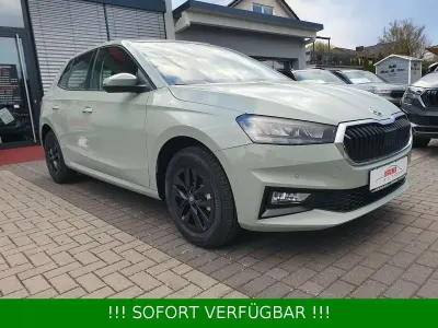 Neu Skoda Fabia Selection 95 PS (69 kW) 2026 Timiangrün Kleinwagen