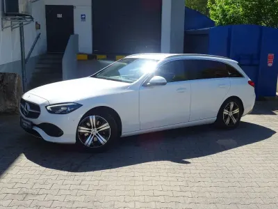 Brugt Mercedes C220 Avantgarde 200 HK (147 kW) 2022 Hvid Sedan