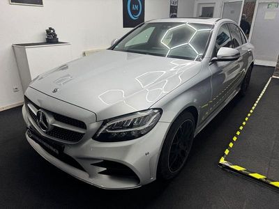 Silber Gebraucht 2018 Mercedes C220 AMG line Limousine | 22.490 € (Teuer)