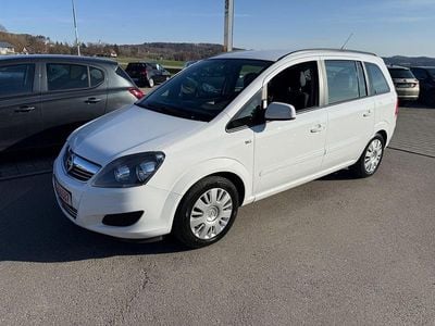 Gebraucht Opel Zafira Family 140 PS (102 kW) 2013 Weiß Van / Kleinbus