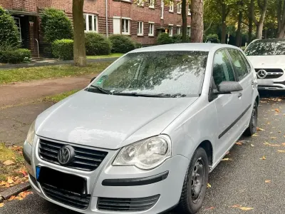 Gebraucht VW Polo Trendline 64 PS (47 kW) 2005 Silber Kleinwagen
