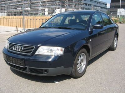 Usata Audi A6 Ambiente 150 CV (110 kW) 1997 Blu Berlina