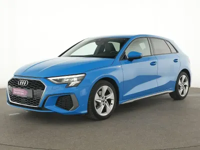 Second-hand Audi A3 S-Line 150 CP (110 kW) 2022 Albastru Berlinǎ