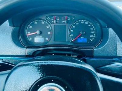 Rot Gebraucht 2006 VW Polo Kleinwagen | 1.600 € (Fairer Preis)