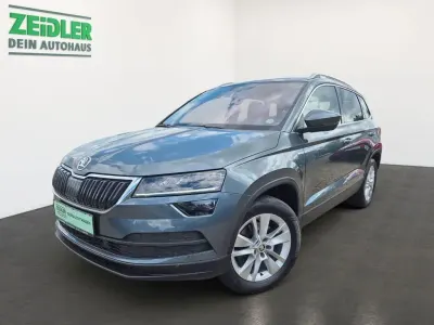 Gebraucht Skoda Karoq Clever 150 PS (110 kW) 2021 Quarzgrau SUV
