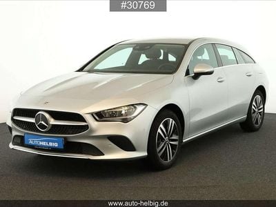 Gebraucht Mercedes CLA250e Shooting Brake Progressive 218 PS (160 kW) 2022 Iridiumsilber metallic Kombi