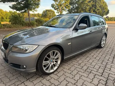 Gebraucht BMW 320 184 PS (135 kW) 2010 Grau Kombi