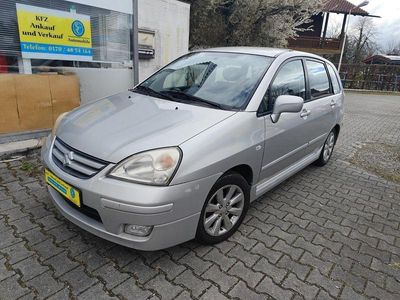Suzuki Liana