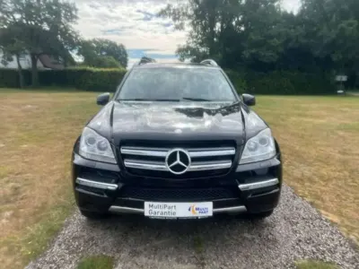 Gebraucht Mercedes GL500 387 PS (284 kW) 2011 Obsidianschwarz  metalliclack SUV