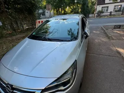 Gebraucht Opel Astra Sport 105 PS (77 kW) 2018 Silber Kombi