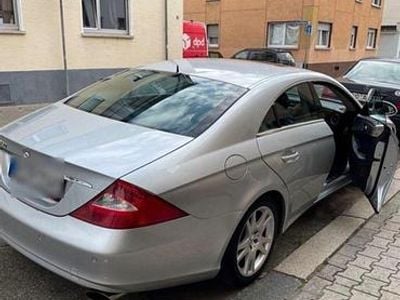 Second-hand Mercedes CLS350 275 CP (202 kW) 2005 Argintiu Berlinǎ