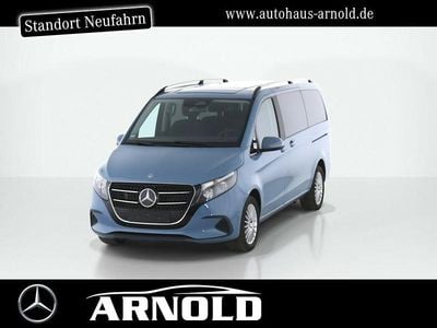 Gebraucht Mercedes V220 163 PS (119 kW) 2025 Vintageblau Van / Kleinbus