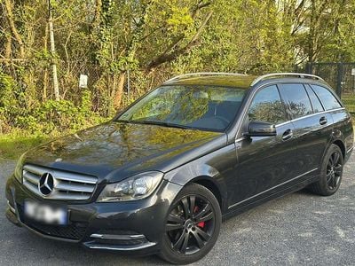 Gebraucht Mercedes C220 Avantgarde 170 PS (125 kW) 2013 Schwarz Kombi