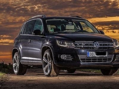 Schwarz Gebraucht 2012 VW Tiguan R-line SUV | 14.000 €