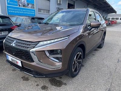 Gebraucht Mitsubishi Eclipse Cross Basis 188 PS (138 kW) 2022 Bronzebraun SUV