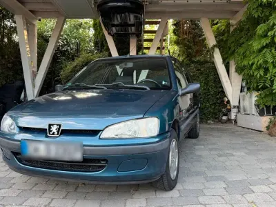 Gebraucht Peugeot 106 60 PS (44 kW) 1997 Andere farben Kleinwagen