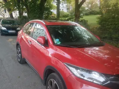 Gebraucht Honda HR-V 130 PS (95 kW) 2016 Rot SUV