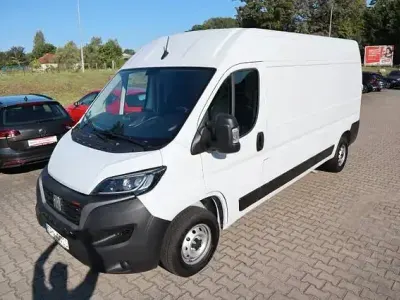 Second-hand Fiat Ducato 160 CP (117 kW) 2023 Alb Van