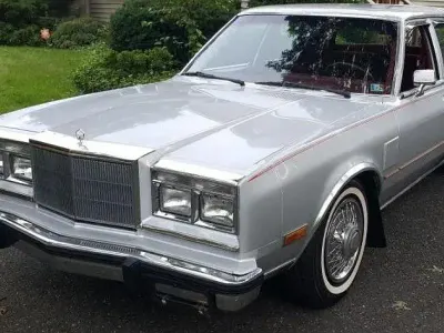 Gebraucht Chrysler New Yorker 152 PS (111 kW) 1987 Silber Limousine