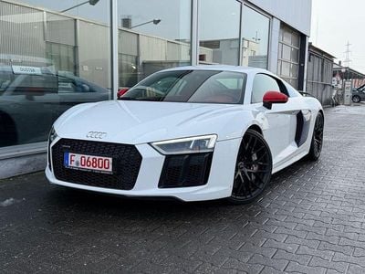 Weiß Gebraucht 2017 Audi R8 Coupé Exclusive Coupé | 98.899 €