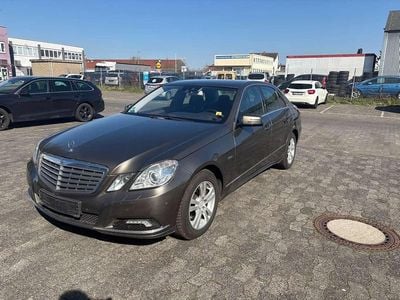 Gebraucht Mercedes E350 292 PS (214 kW) 2009 Indiumgrau  metalliclack Limousine