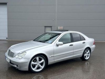 Mercedes C200