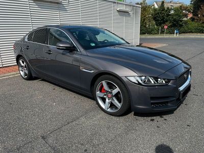 gebraucht Jaguar XE 20d 180PS |Top Ausstattung| Scheckheft