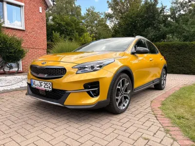 Gebraucht Kia XCeed Launch Edition 204 PS (150 kW) 2019 Gold SUV