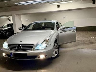 Gebraucht Mercedes CLS320 224 PS (164 kW) 2007 Silber Coupé