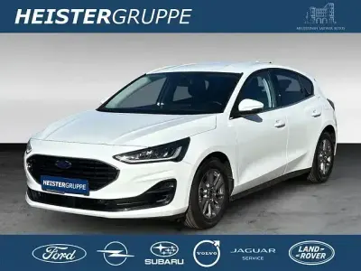 Używany Ford Focus Titanium 125 KM (91 kW) 2024 Biały Sedan/Limuzyna