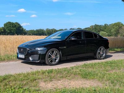Gebraucht Jaguar XE R-Dynamic 180 PS (132 kW) 2020 Schwarz Limousine