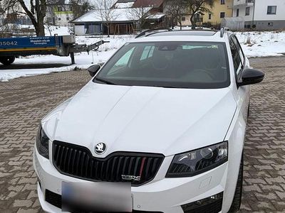 Gebraucht Skoda Octavia RS 184 PS (135 kW) 2014 Weiß Kleinwagen