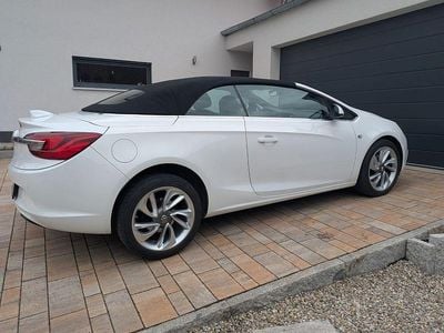 Gebraucht Opel Cascada Edition 140 PS (102 kW) 2018 Weiß Cabrio